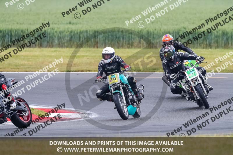 enduro digital images;event digital images;eventdigitalimages;no limits trackdays;peter wileman photography;racing digital images;snetterton;snetterton no limits trackday;snetterton photographs;snetterton trackday photographs;trackday digital images;trackday photos